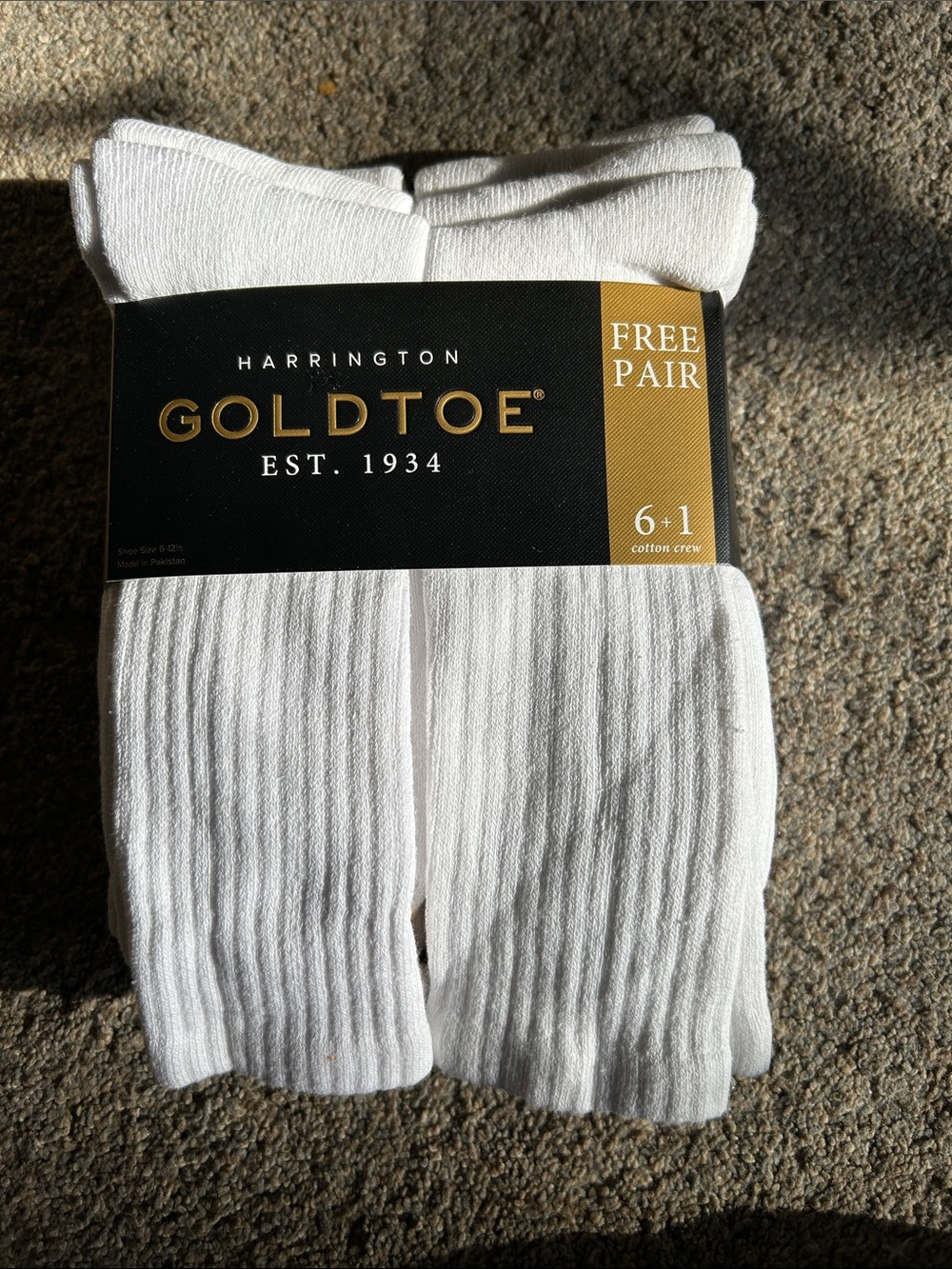 Gold Toe White Cotton Crew Socks - 6+1 Pack Harrington